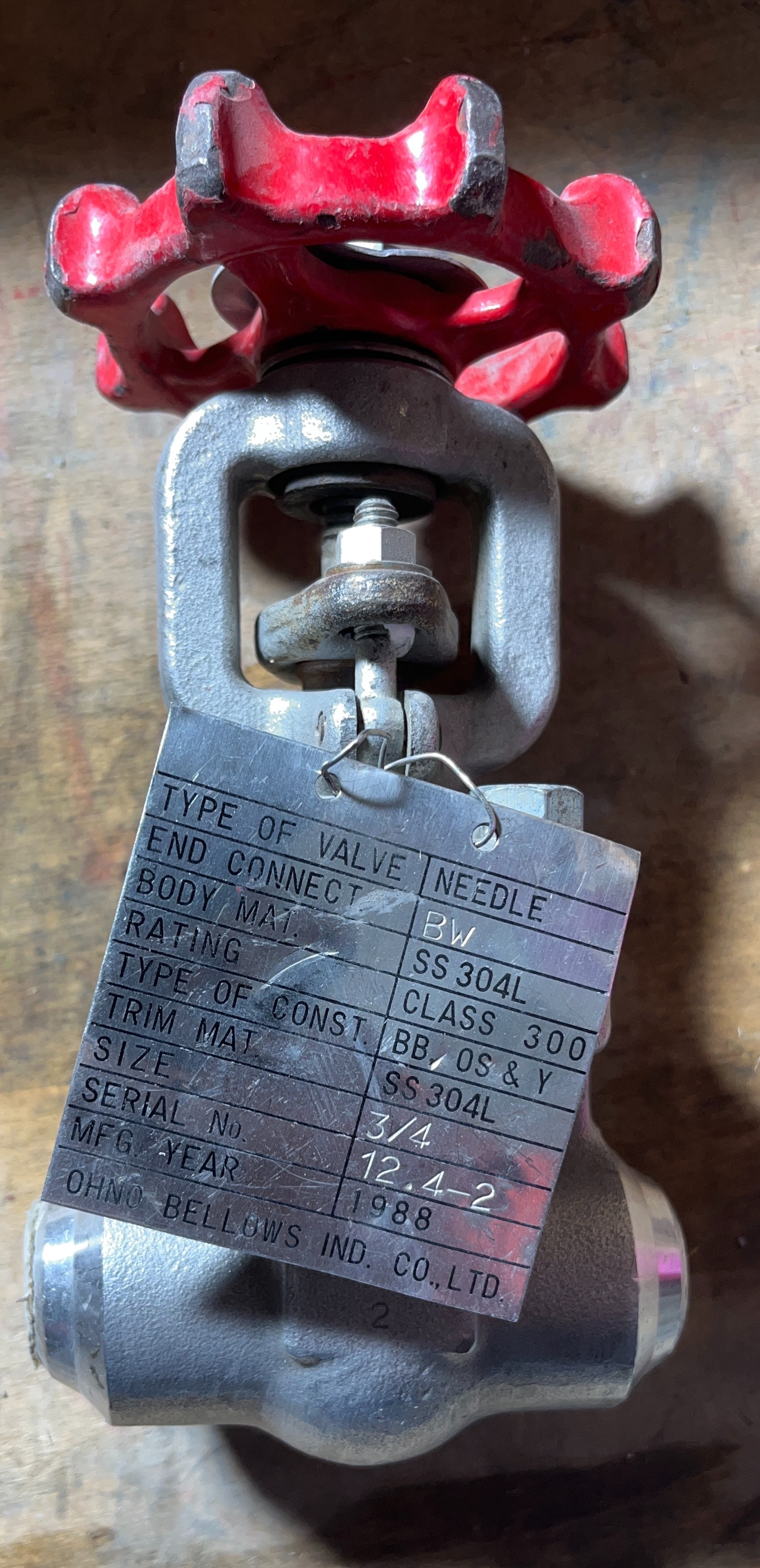 شیر سوزنی ( Needle Valve) ژاپنی - سایز " 3/4 کلاس فشاری #300 جنس SS304 L